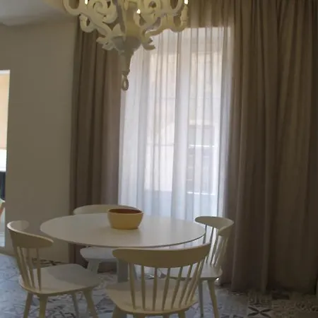 아파트 Valletta Apartment 발레타
